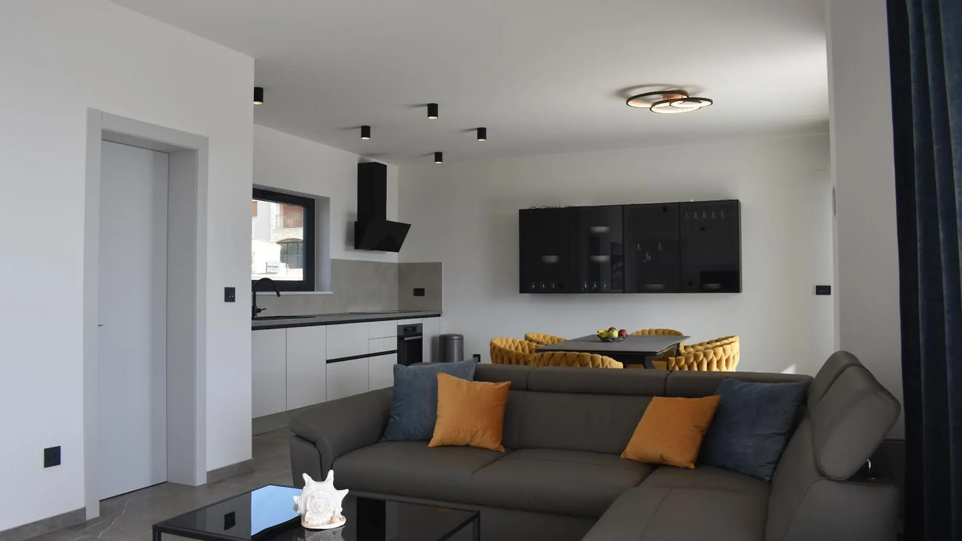 Villa M&M Liznjan Croatia